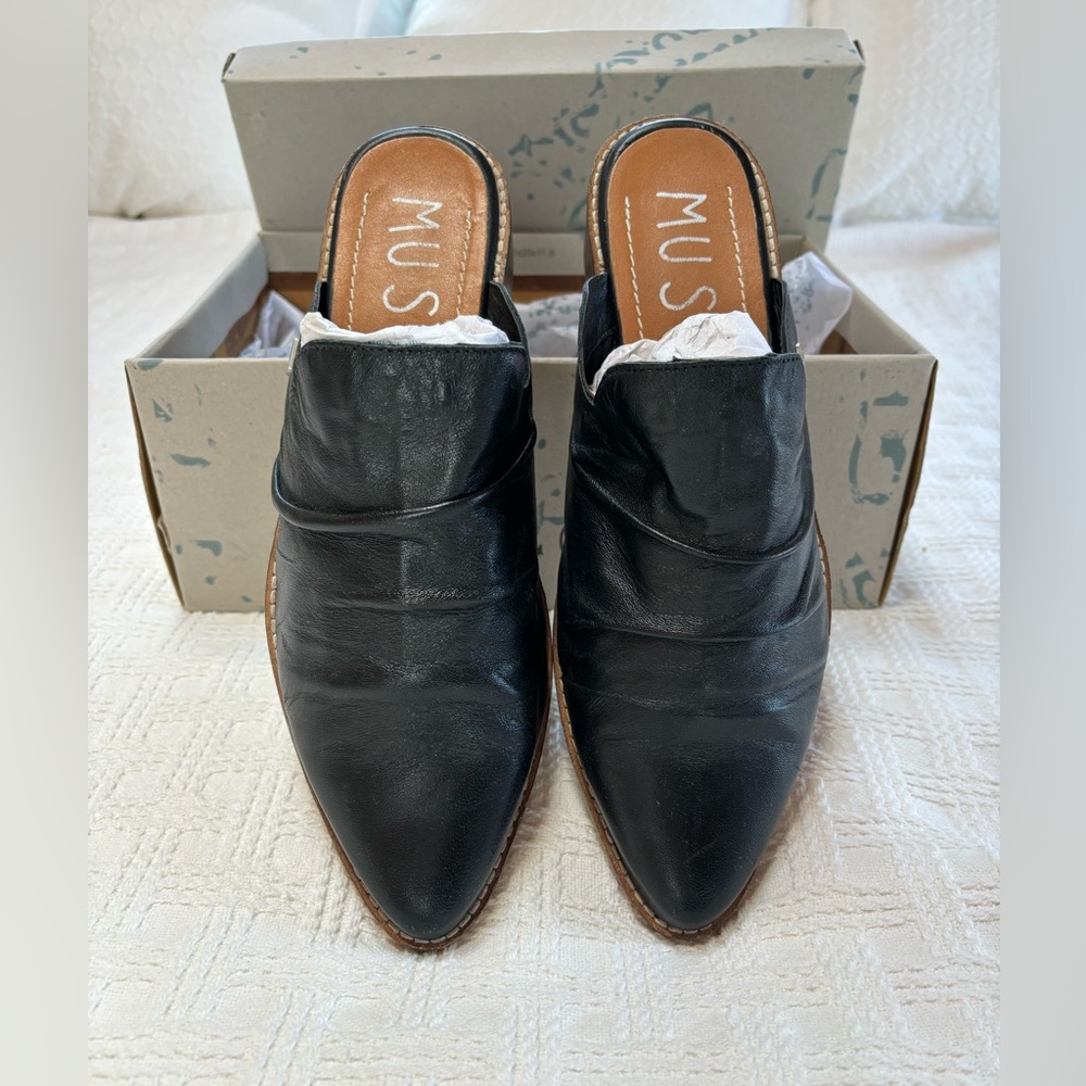 Musse & Cloud leather mules size 42 US 11
